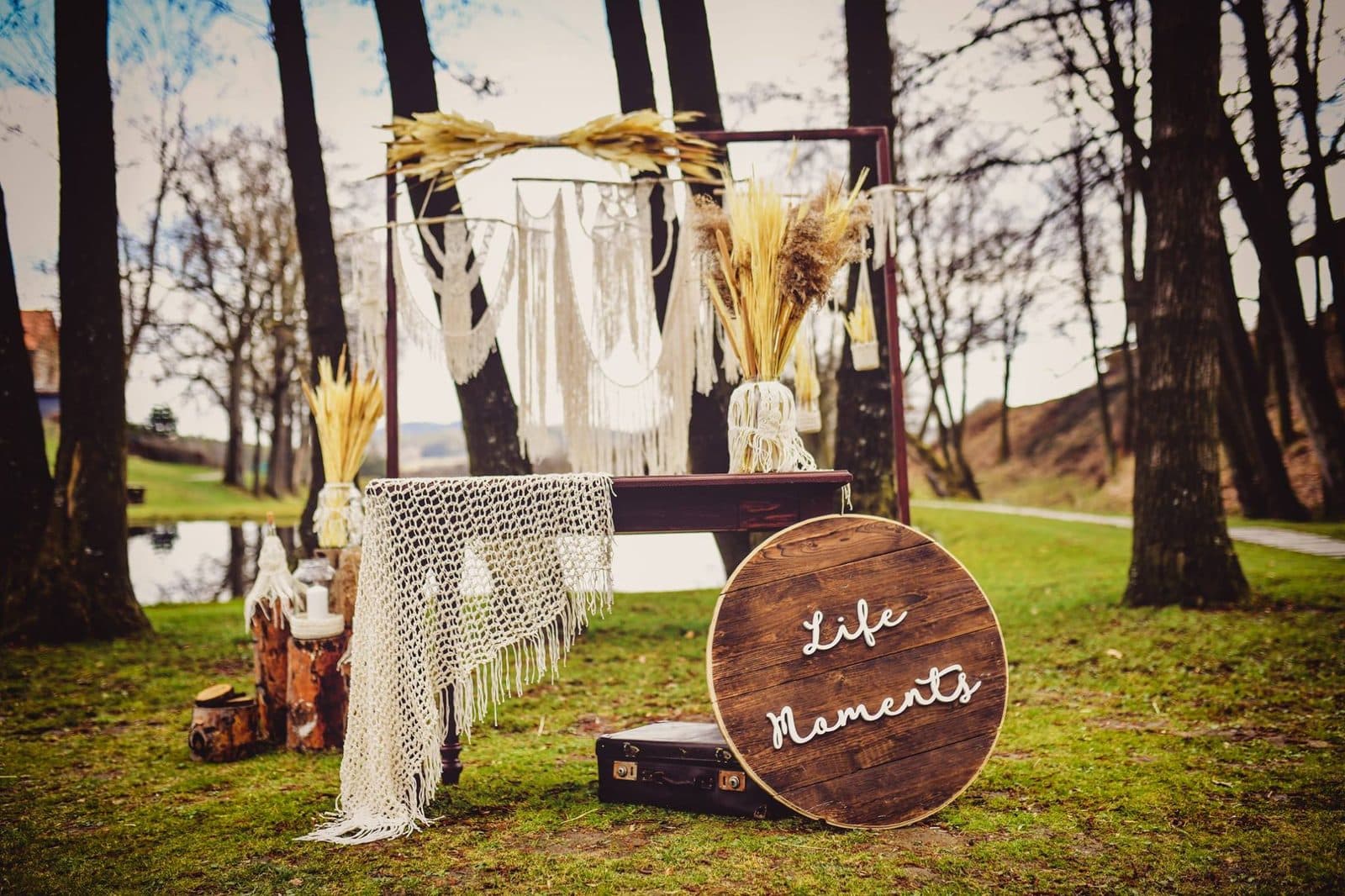 Boho dekorace s obilím a cedulí Life Moments